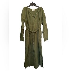 Universal‎ Thread green long sleeves dress size L